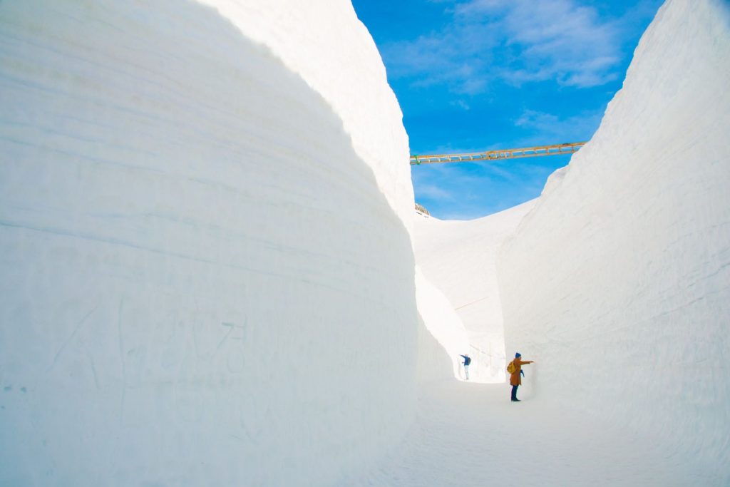 Die Schnee­mau­er von Toyama