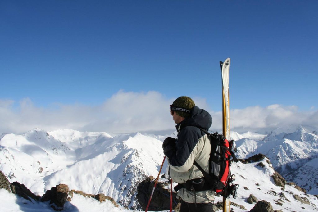 Skifahrer am Cerro Catedral.