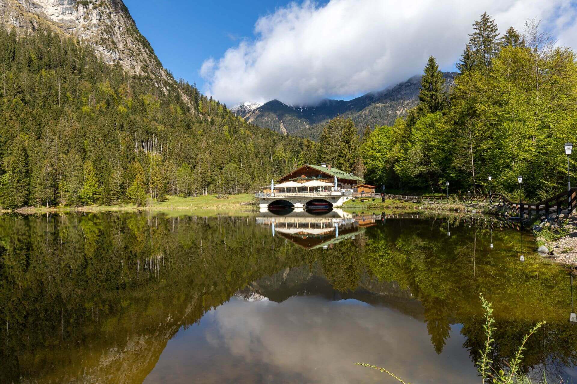 Pflegersee: Wasser für die Burgherren